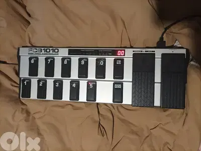 Behringer FCB1010 MIDI Foot Controller with UNO & SDK case
