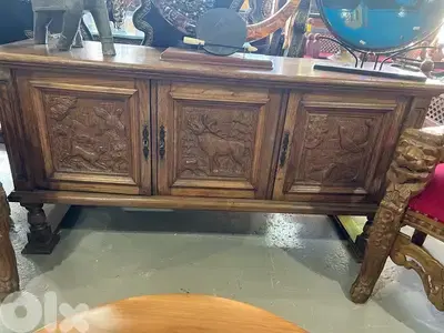 solid wood dersoir