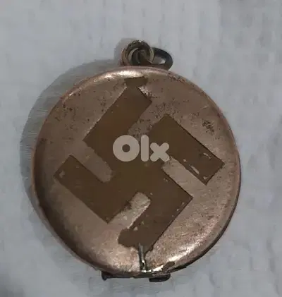 German Nazi Pendant Soldier+ his photo World War Two WW2 gold 9