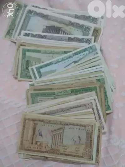 Lebanese Banknotes & coins