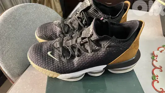 basketball LeBron 16 Low Soundtrack size 42.5