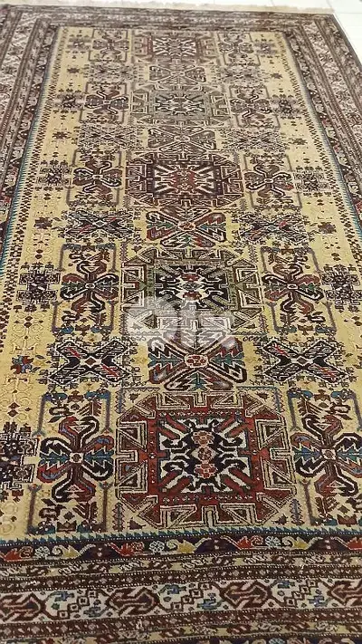 سجادة عجمية شغل ايد نظيفة حلوة مافيها شي قياس 280×170