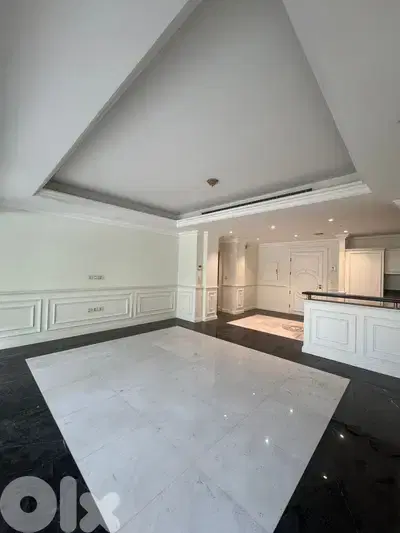 SPACIOUS ONE BEDROOM APARTMENT IN DOWNTOWN PRIME (140SQ) , (BT-1012)