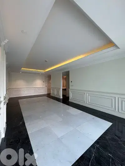 SPACIOUS APARTMENT IN DOWNTOWN PRIME (250SQ) 3 BEDROOMS , (BT-1012)