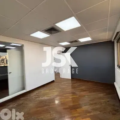 L16917 - 70 SQM Office For Rent in Badaro
