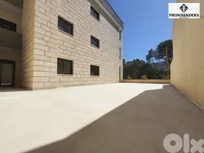 Apartment for Sale in Baabdat شقة للبيع في بعبدات