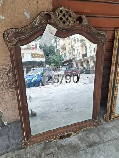 مراية خشب مميزة ايطالية بسعر مغري