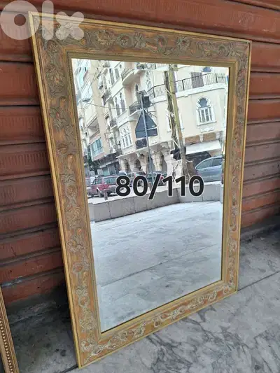 مراية مميزة خشب انتيك سعر لقطة اوروبية