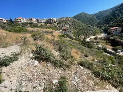 Land for Sale in Batroun - ارض ببيع في البترون