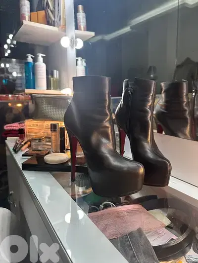 Boots for sale christian italy 37 louboutin