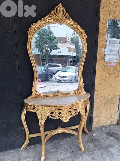 كونسول خشب زين حفر ناعم مميز وجه رخام سعر لقطة