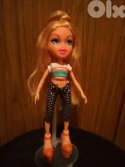 HELLO MY NAME IS BRATZ CLOE MGA As new doll 2018 flexi legs+Shoes=22$