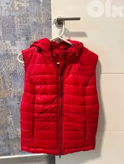 pepe jeans red gilet size M from paris new
