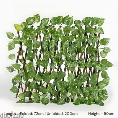 Retractable Garden Fence – Wood Trellis w/ Lush Leaf Design, 2m