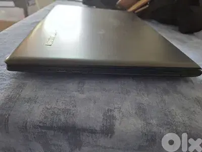 Lenovo - Intel core i7 Gen 6 CPU - 8GB RAM - 512GB SSD
