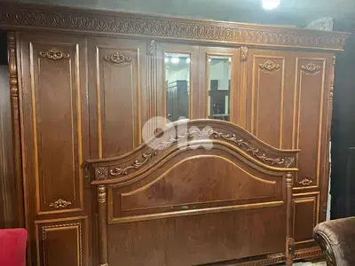 اوضة نوم خشب زان ولاتي كلا ملبسة قشرة