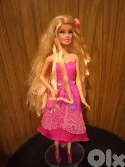TWIST N STYLE Barbie Princess Mattel great doll has a long hair=26$