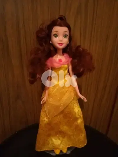 SHIMMERING SONG BELLE BEAUTY &The Beast Hasbro Musical doll=23$