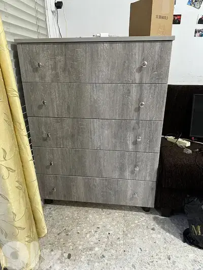 شفنيرة حجم كبير 5 جوارير ملبسة بالكامل من برا وجوا سكك تلسكوب