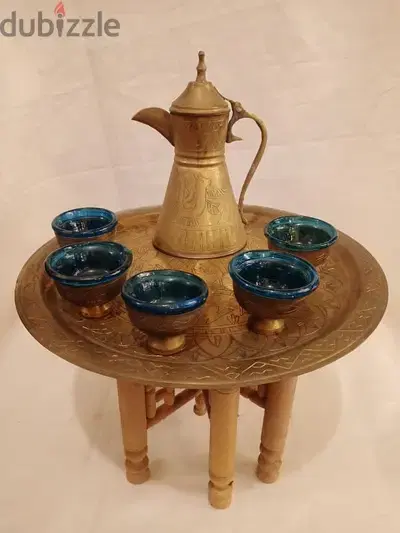 طقم مميز نحاس منقوش