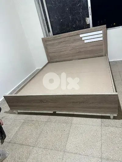 تخت مجوز جديد