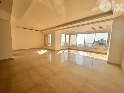 Sea View Apartment For Sale in Ramlet Al-Baydahشقة مطلة على البحر