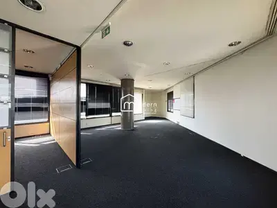 520 Sqm - Office for Rent In Forn El Chebbak