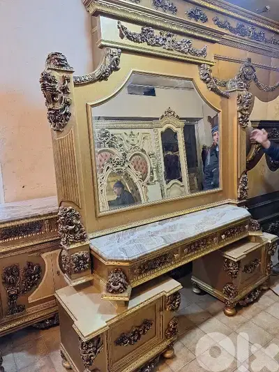 غرفة نوم رائعه ومميزة خشب زين حفر فني فخمة جدا كاملة