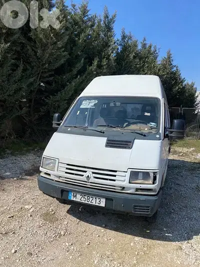 Renault Taffic Van فان رينو ترافيك