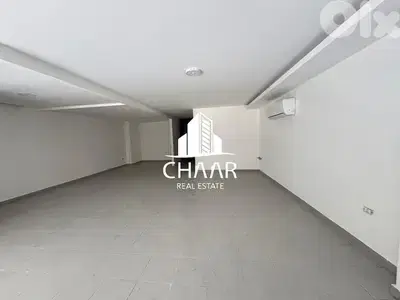 Shop with Mezzanine for Rent in Verdun #R2383