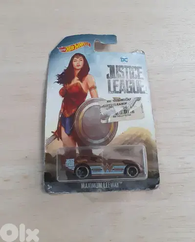Justice League (Maximum Leeway) Hot Wheels diecast car model 1;64