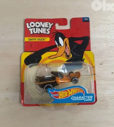 Looney Tunes (Daffy Duck) Hot Wheels diecast car model 1;64.