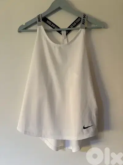 Nike sports Top