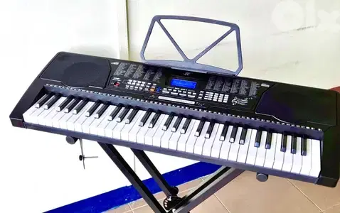 keyboard lighting system أورغ  مع اضاءة للتعليم