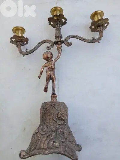 شمعدان ثلاثي
