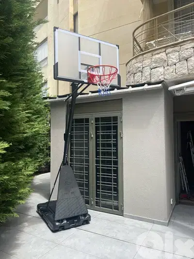 Basketball Hoop adjustable 2.45m - 3.05m board 140cmx80cm