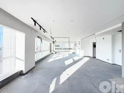 Office for rent in Sin El Fil مكتب للإيجار في سن الفيل MQFS2828