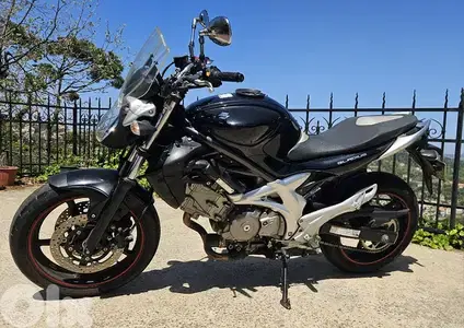 Suzuki Gladius 650