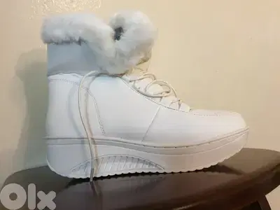 Women Boots Solid Slip-On Soft