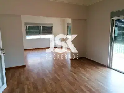L09956- Apartment For Rent in Jbeil