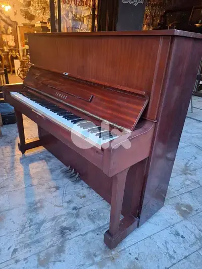 piano Yamaha u1 Nippon gaggi Japan brown colour glossy