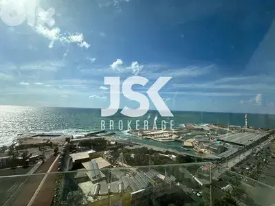 L17754 - Apartment For Sale in Raouche, Ras Beirut
