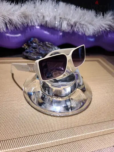 louis Vuitton Pearl White Sunglasses