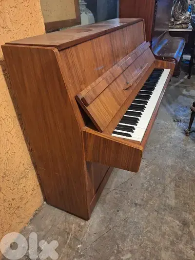 piano بيانو مميز ناعم دوزان ممتاز جدا للعذف والتدريب خارق النظافة