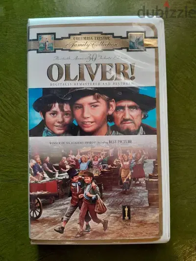 VINTAGE Oliver (VHS,1998,30th Tribute Edition Clam Shell Duracase
