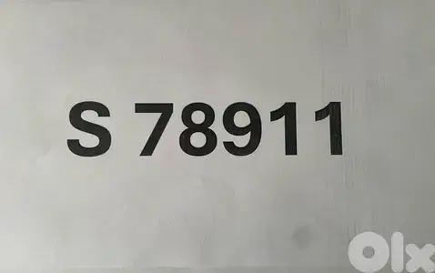 5-digit plate number for Porsche lovers