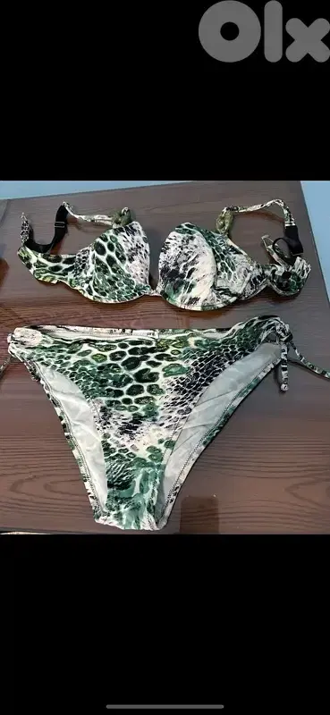 swimsuit