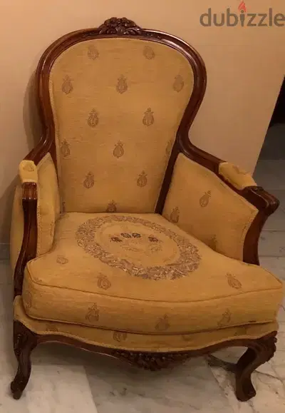 كنبة لون عسلي عدد 2