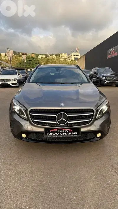 Mercedes-Benz GLA 250 URBAN   4-MATIC