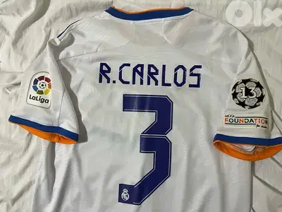 roberto carlos real madrid special edition kit